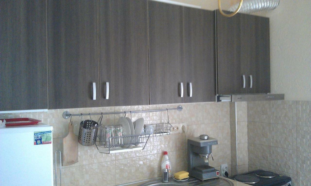 Apartment 60M From Sea! Nea Kallikrateia Esterno foto