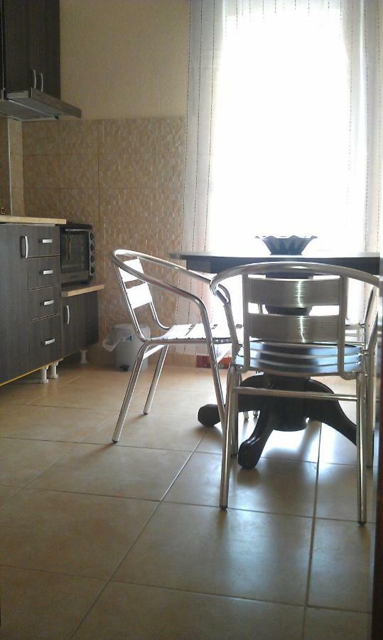 Apartment 60M From Sea! Nea Kallikrateia Esterno foto