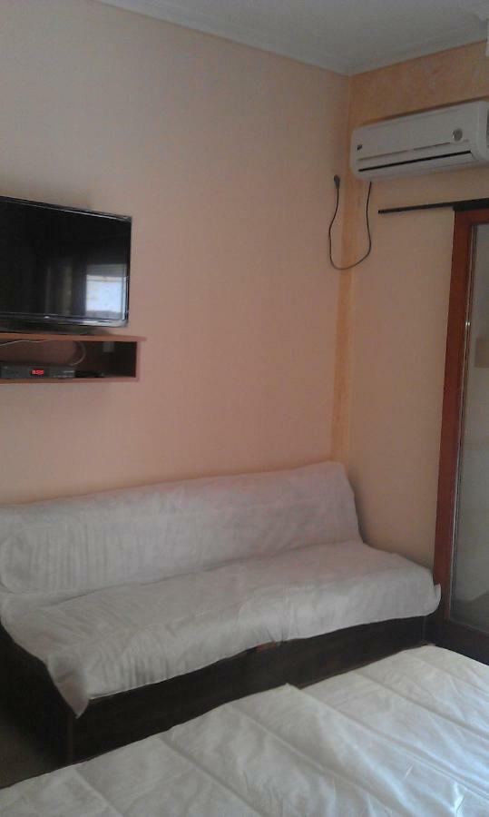 Apartment 60M From Sea! Nea Kallikrateia Esterno foto